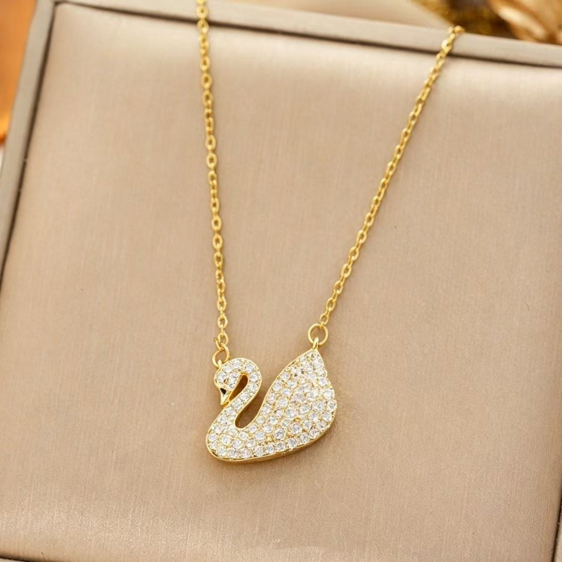 Women's Swan Titanium Steel With Diamond Temperament Entry Necklaces