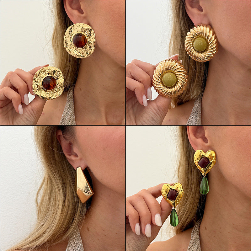 Women's Thread Geometric Round Ear Simple Blooming Resin Stud Earrings