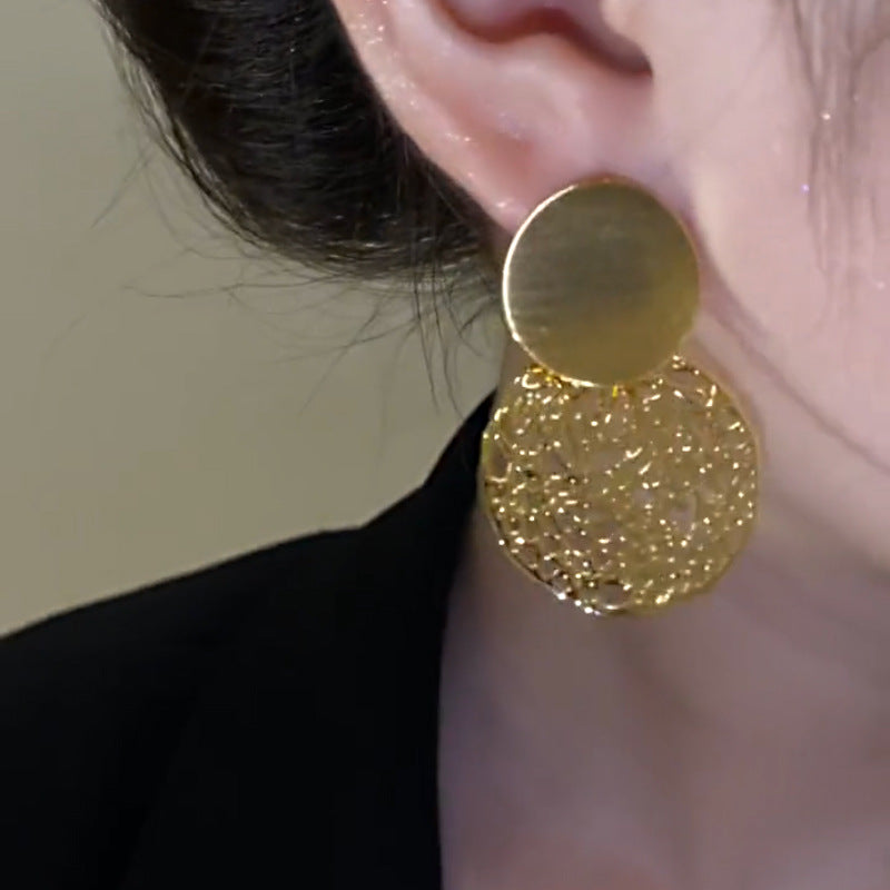 Golden Hollow Metallic Sier Needle Openwork Circle Elegant High-grade Cold Earrings
