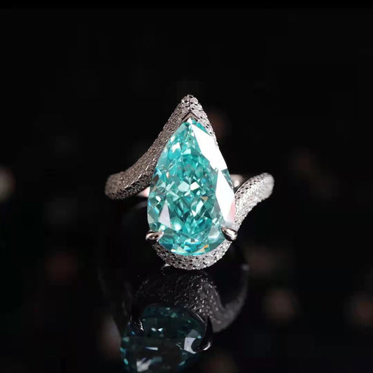 Large Carat Water Drop Pear-shaped Synthetic Colored Gems Ring