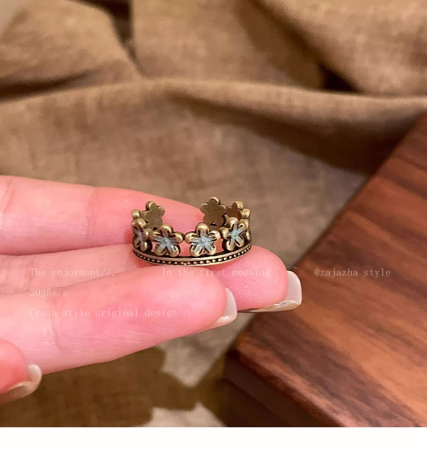 Women's Vintage Love Heart-shaped Ethnic Style Twin Ring