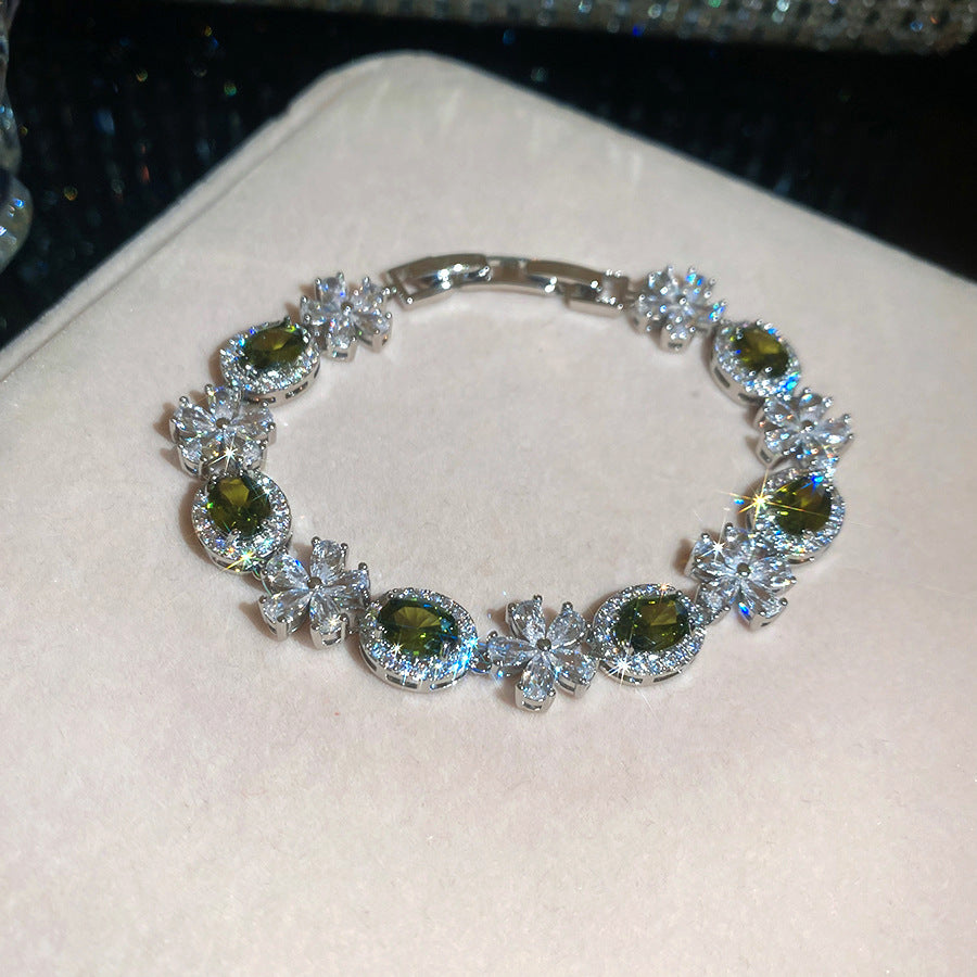With Diamond Round Exquisite Fashion Retro Unique Design Light Luxury Bracelets