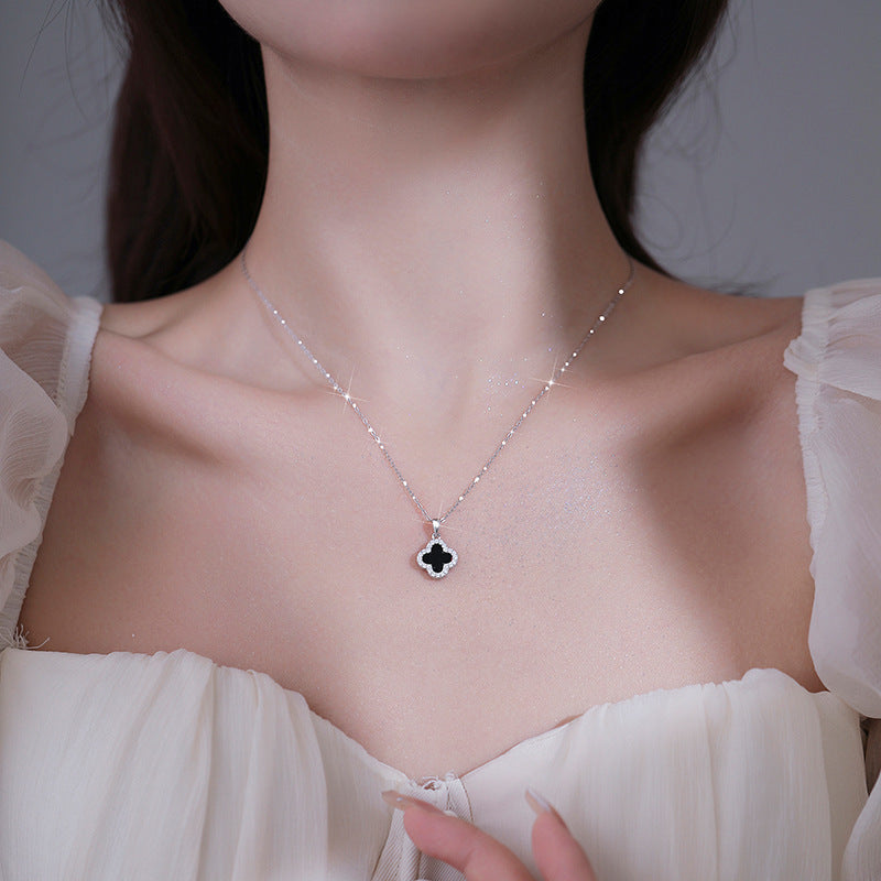 Women's Four-leaf Clover Double-sided High-grade Light Luxury Design Necklaces