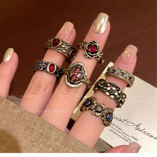 Women's Vintage Love Heart-shaped Ethnic Style Twin Ring