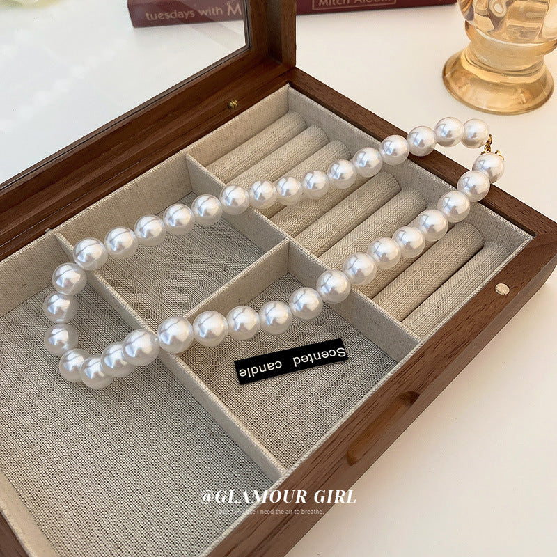 Women's French Retro Large Pearl Style Fashion Graceful Personality Clavicle Necklaces