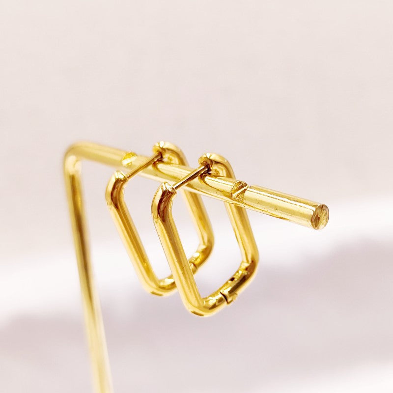 Women's Electric Gold Rectangular Clip Titanium Steel Earrings
