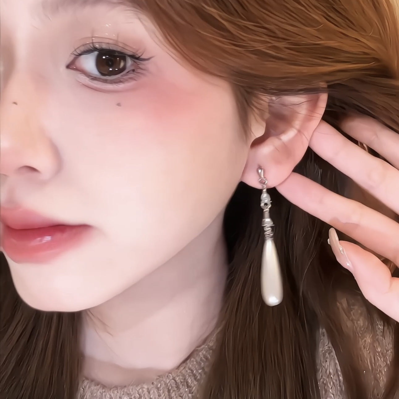 Women's Water Drop Chinese Style Long Light Earrings