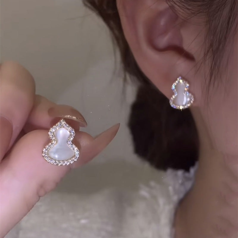 Style Natural Shell Gourd Ear Small Versatile Fu Lu Stud Earrings