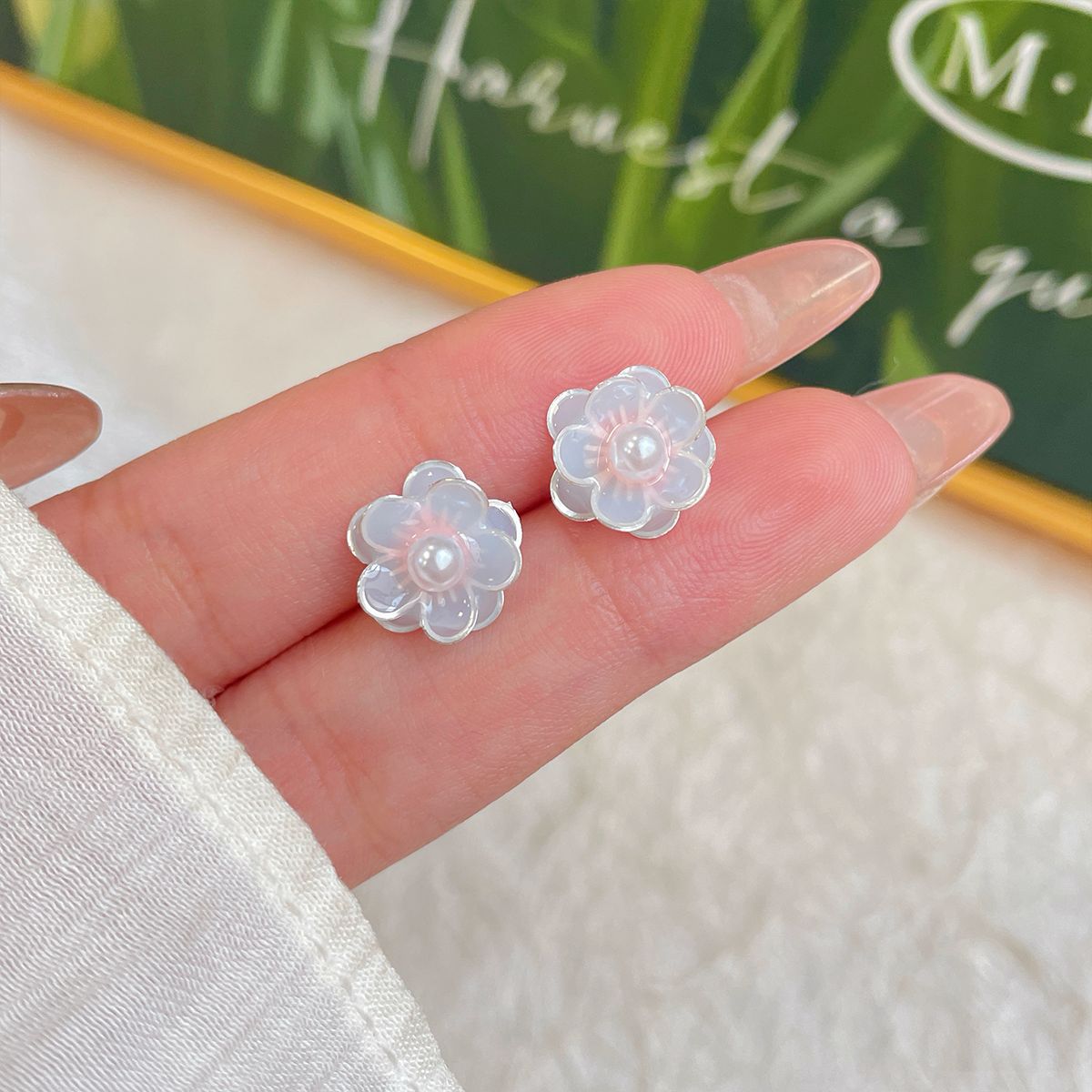 Cherry Blossom Ear Female Sier Needle Sweet Small Earrings