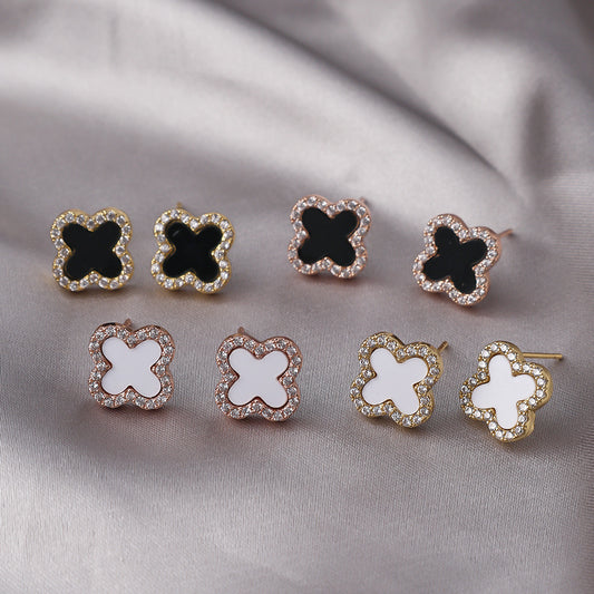 Women's Four Leaf Clover Ear Sier Needle Exquisite Temperament Everyday Joker Stud Earrings