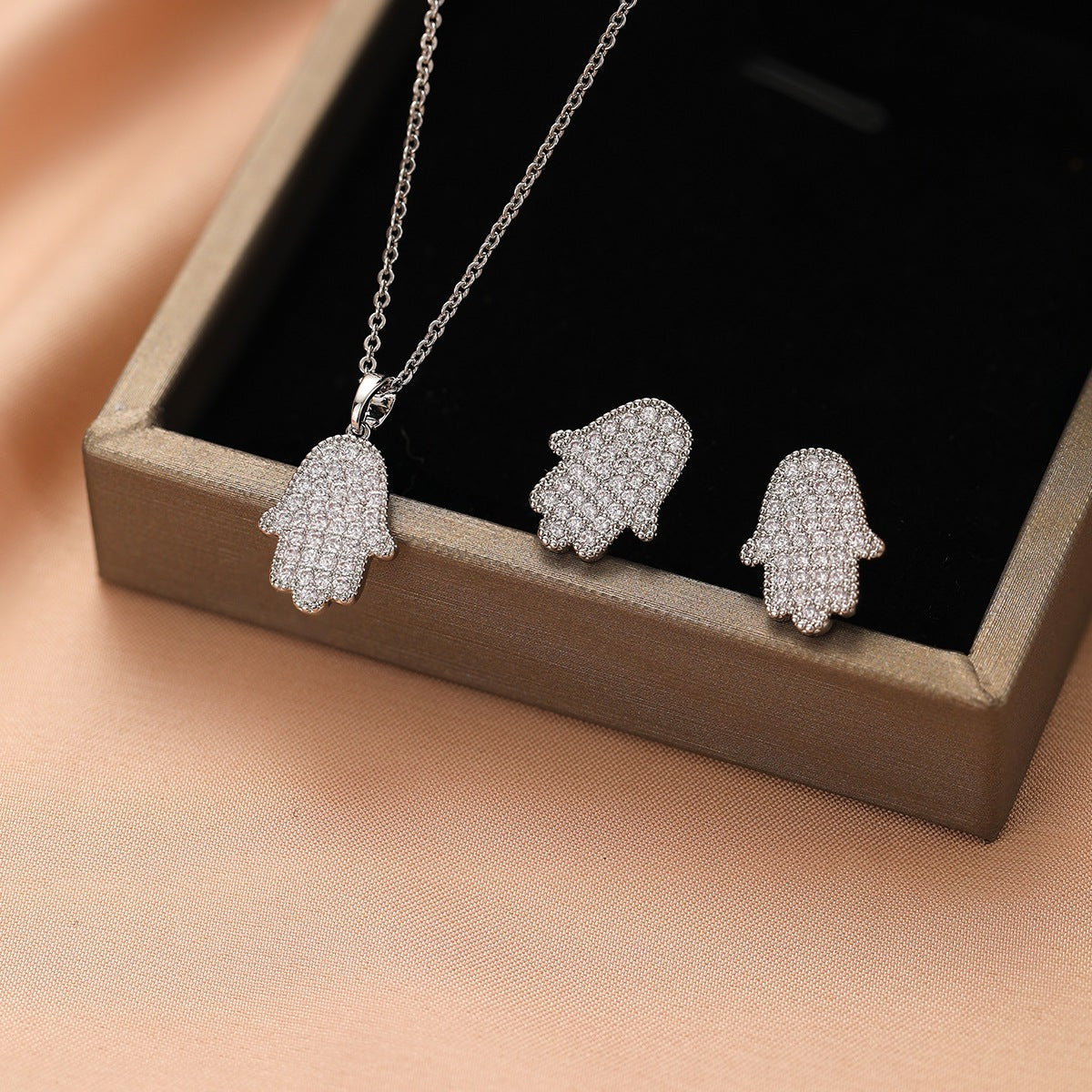 Glamorous Comfortable Two-piece Affordable Luxury Fashion Jewelry Set