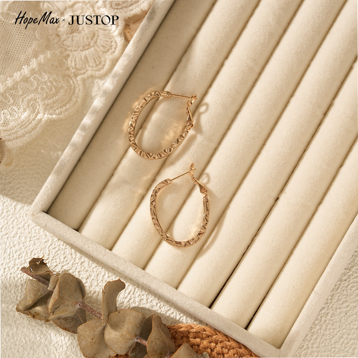 Fashion Retro Oval Hammered Simple Niche Earrings