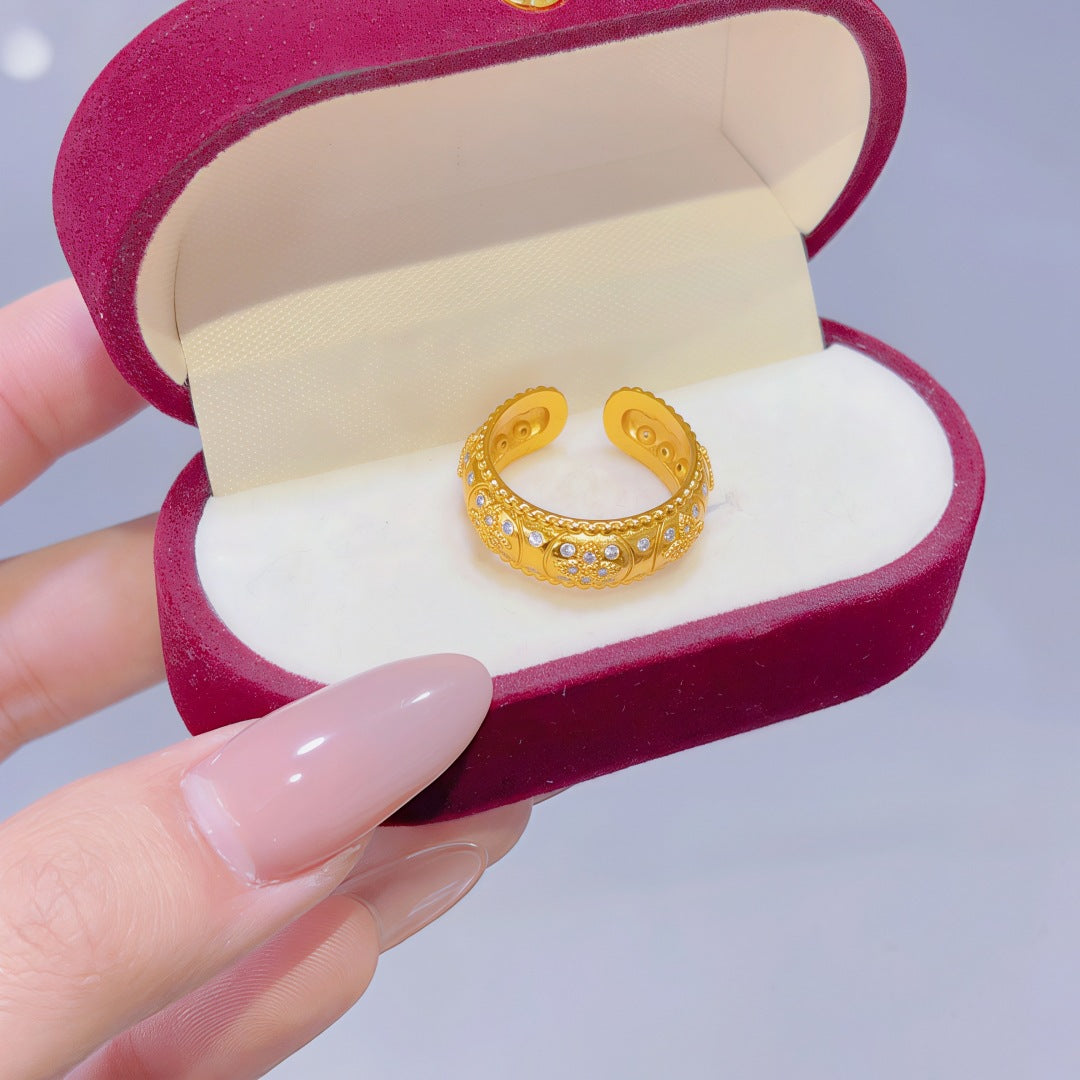 Women's Alluvial Gold Retro Affordable Luxury Design Brass Plated Fashion Ring