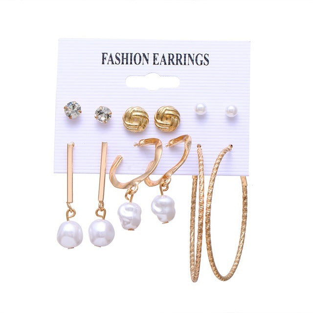 Women's Inlaid Pearl Creative French Retro Gold Ear Stud Earrings
