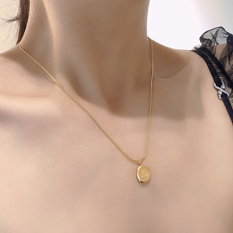 Women's Light Titanium Steel Versatile Design Clavicle Necklaces