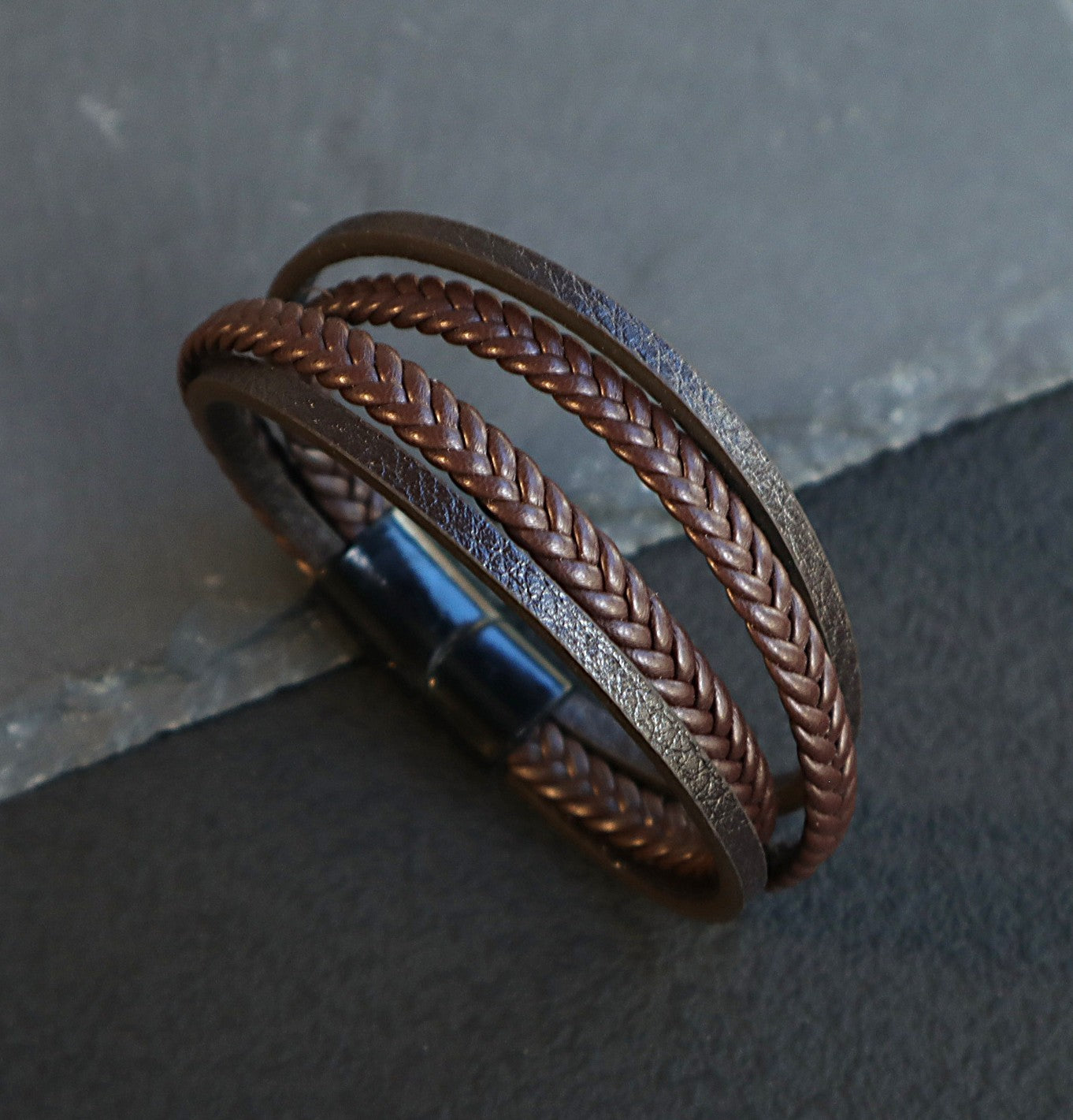 Men's Magnetic Buckle Leather Lucky Tree Hand-woven Bracelet