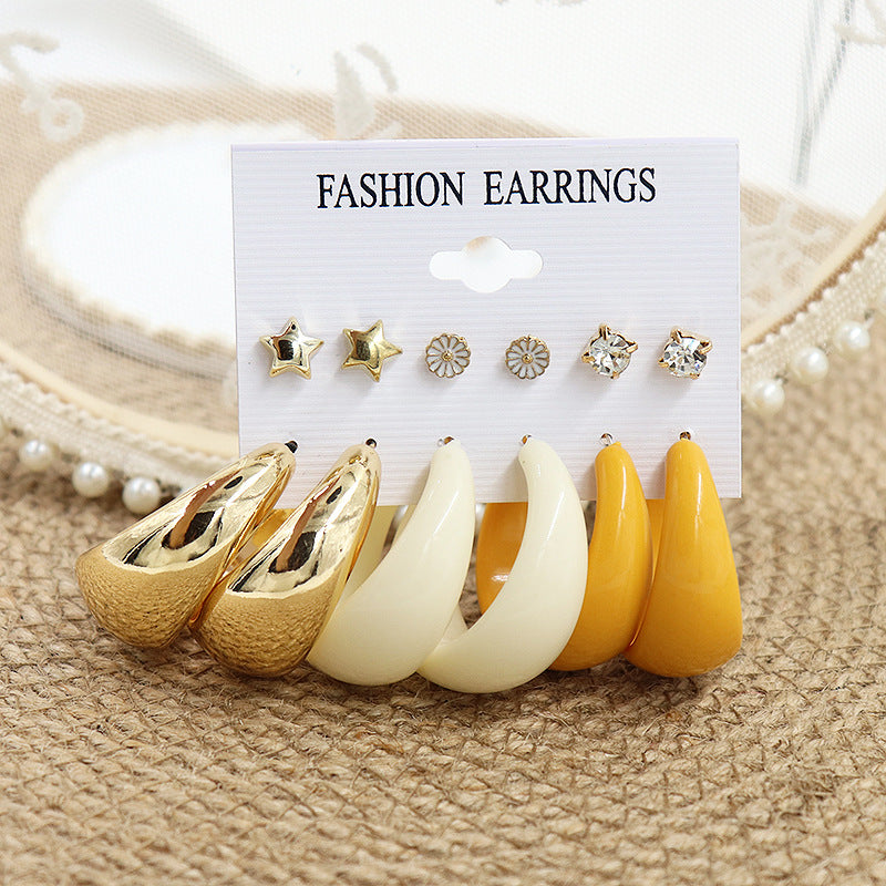 Women's Exaggerated Pearl Crystal Metal Pairs Plate Earrings