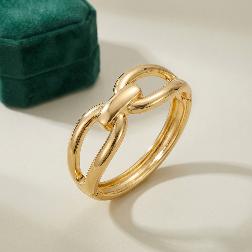 Women's Fashion Luxury Elegant Vacuum Plating Light Bracelet