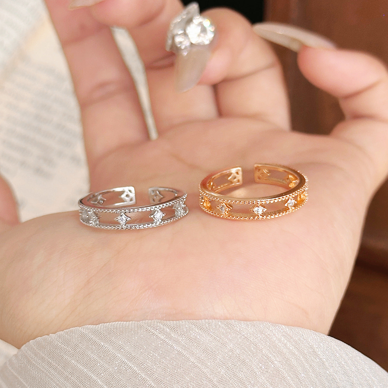 Delicate Super Shining Zircon Crescent Luxury Rings