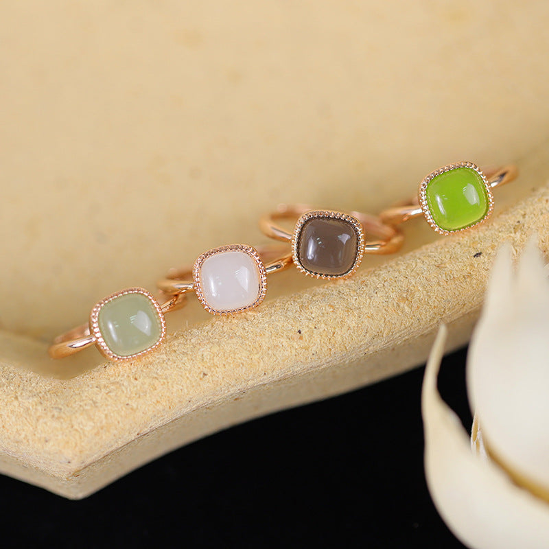 Sugar Cube Female Creative Sense Retro Rings