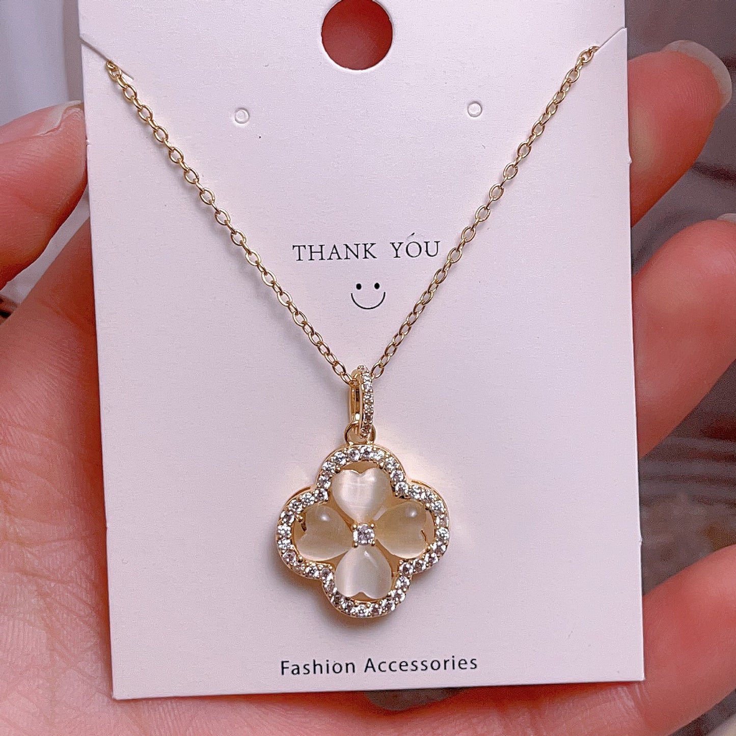 Women's Fashion Simple Love Design Light Luxury Necklace