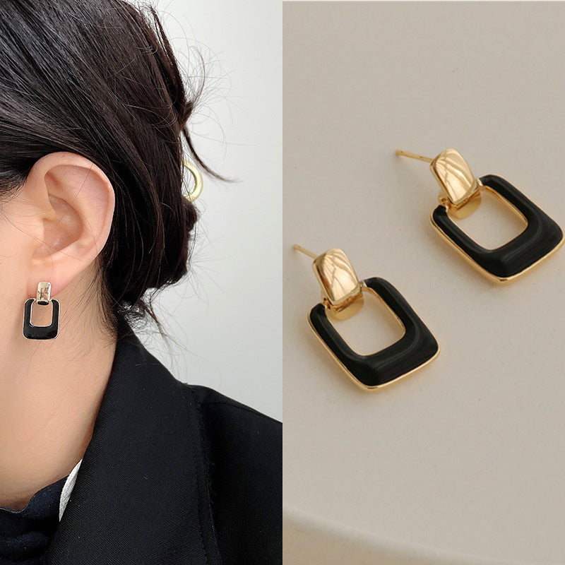 Women's Green Ear Simple Exquisite Refined Grace Petite Trendy Stud Earrings