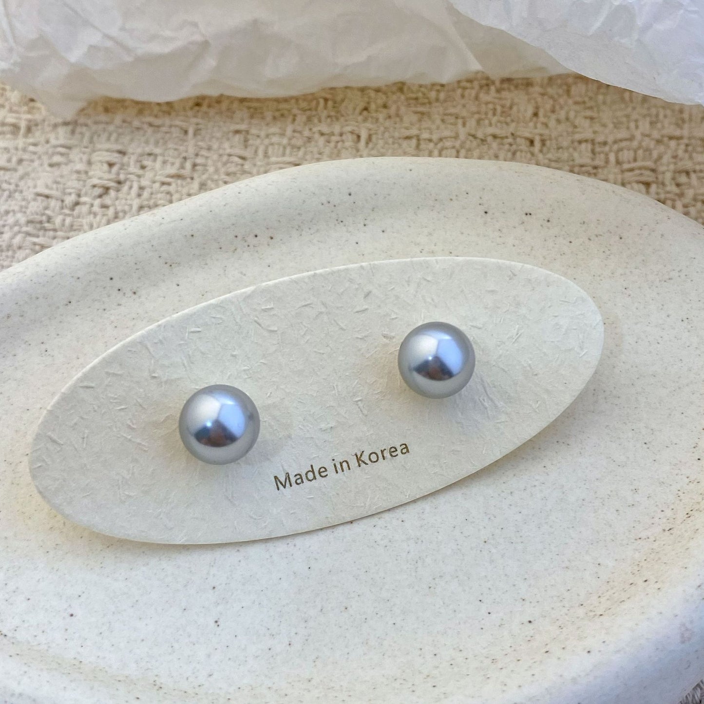 Women's French Glass Pearl Perfect Circle Strong Light For Trendy Luxury Stud Earrings