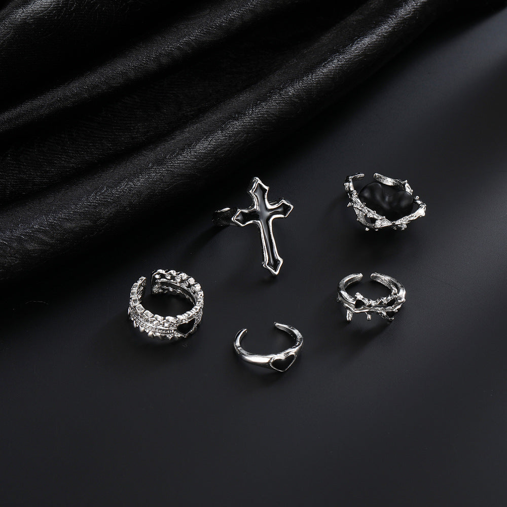 Combined Personality Retro Black Loving Heart With Opening Rings