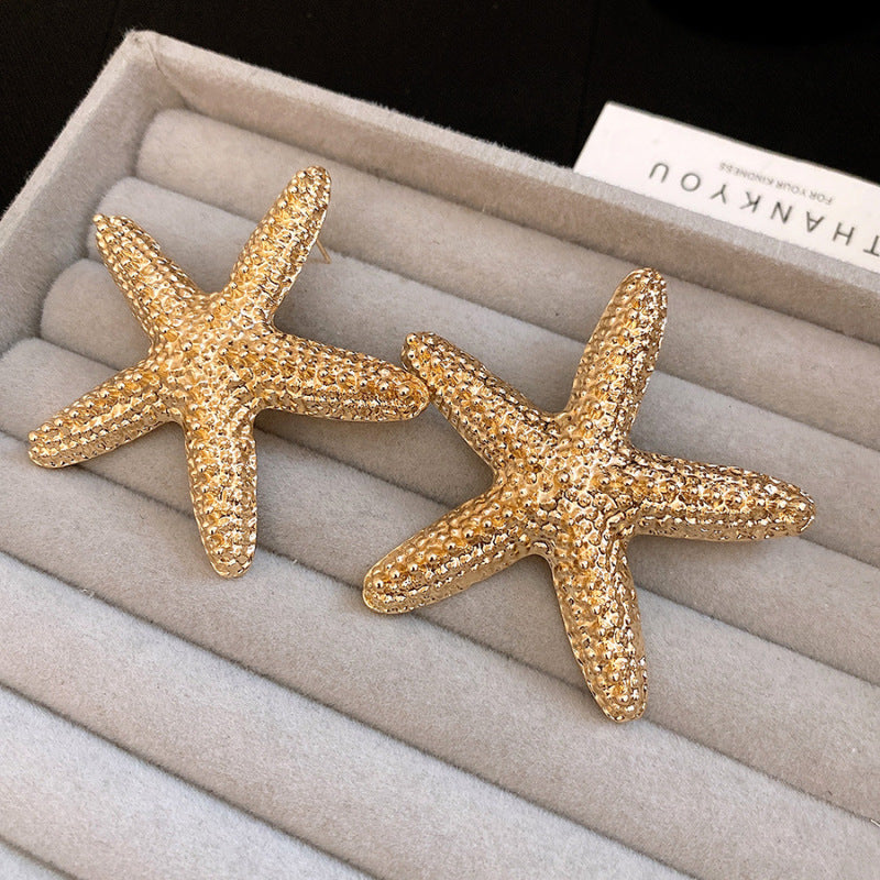 Women's Needle Round Curved Geometric Ear Retro Personalized Temperamental Light Luxury Earrings