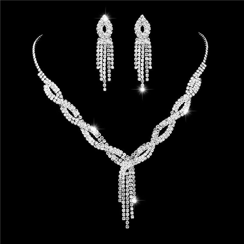 Fashion Claw Chain Zircon Elegant Design High Sense Necklace