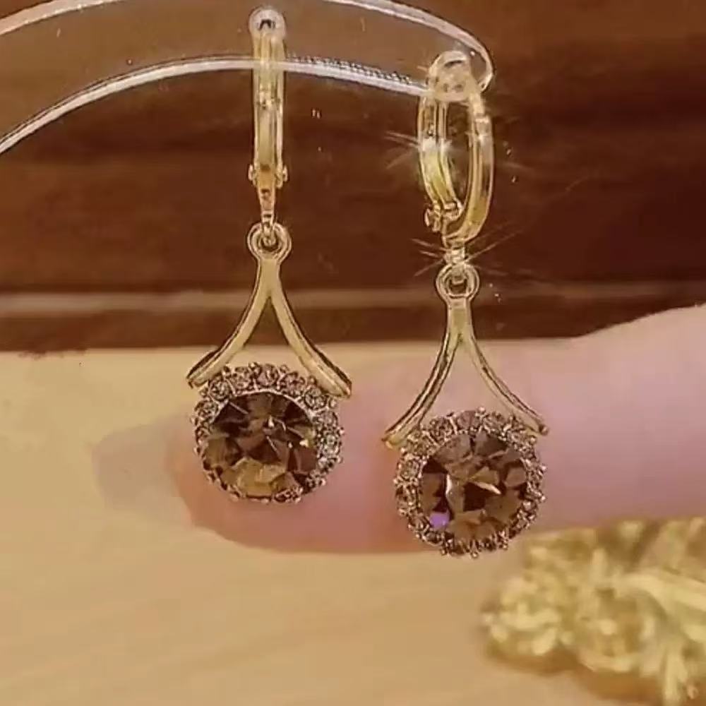 Personalized Minority Gray Full Diamond Retro Style High-grade Light Luxury Earrings