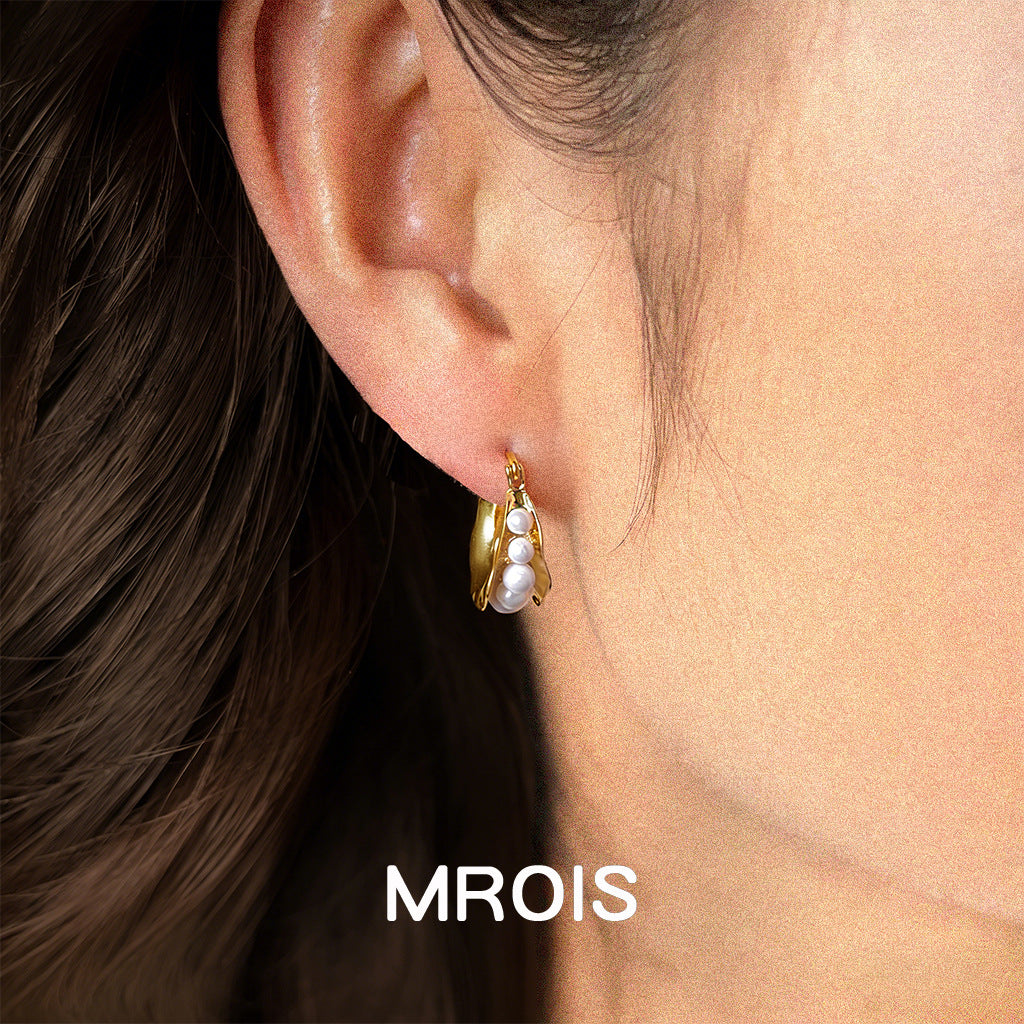 Gold-plated French Pod Pearl Niche Design Fashion Commuter Style Light Earrings