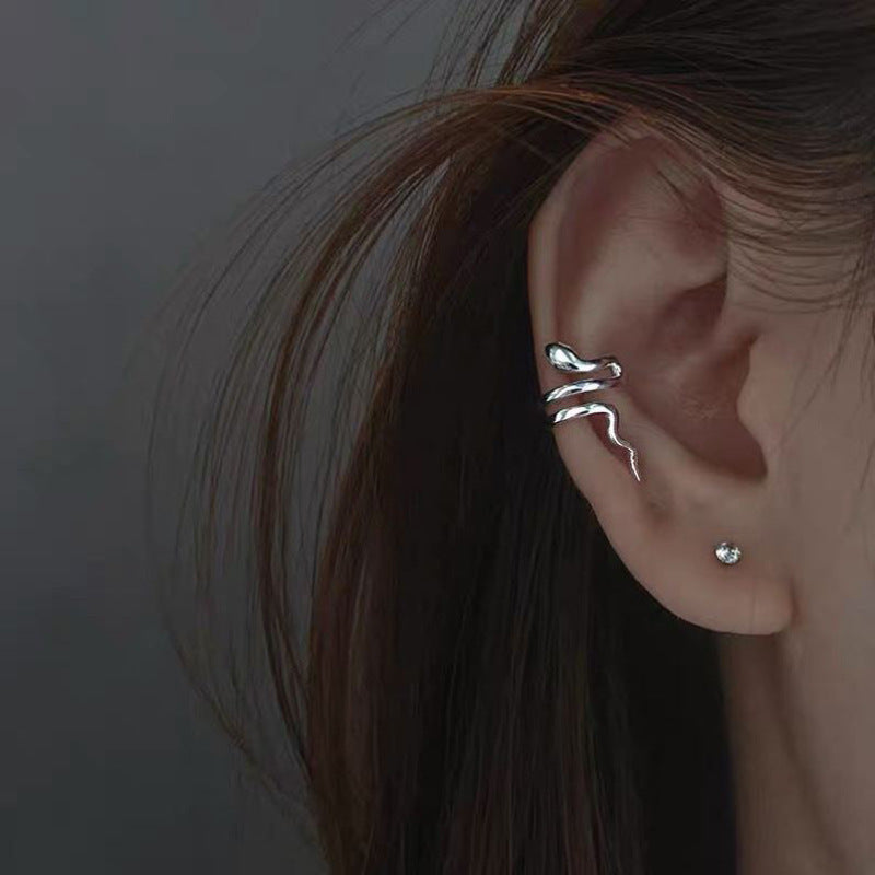 Snake-shaped Ear Clip Neutral Personality Bone Flexible Winding Simulated Snakes Earrings