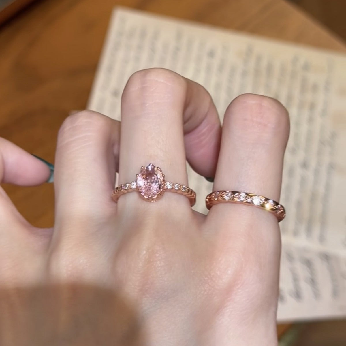 Niche Simple Light Luxury High-grade Versatile Rings