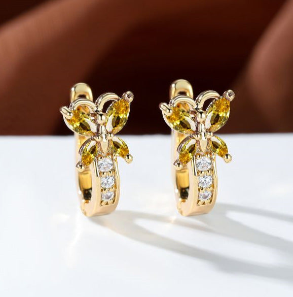 Women's Vintage Pastoral Style Edge Inlaid Zircon Small Butterfly Clip Earrings