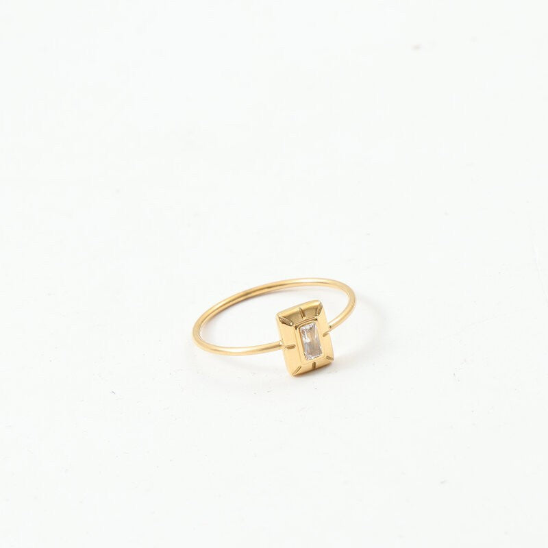 Thin Small Square Inlaid Zircon Titanium Steel Ring