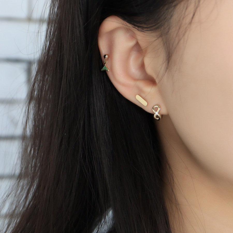 Women's Sier Gold-plated Infinite Symbol Simple Temperament Ear Buckle