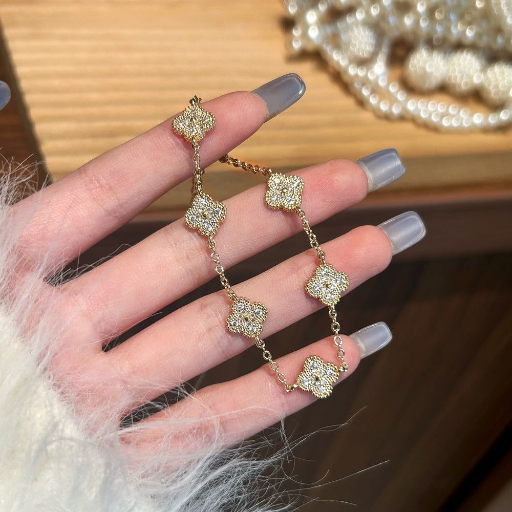 Women's Inlay Fritillary Four-leaf Flower Pull-out Light Luxury High-grade Bracelets