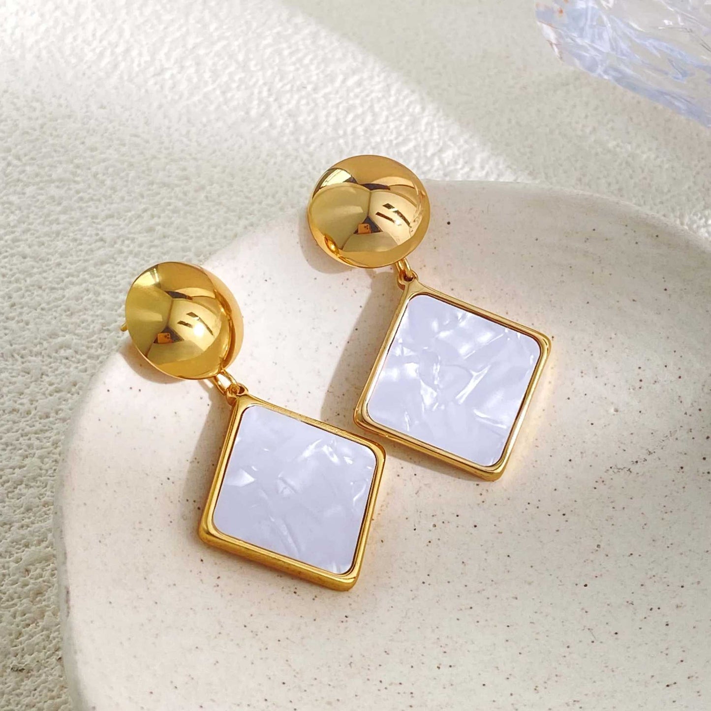 Women's Retro Geometric Metal Beads Style Colorful Square Piece Earrings