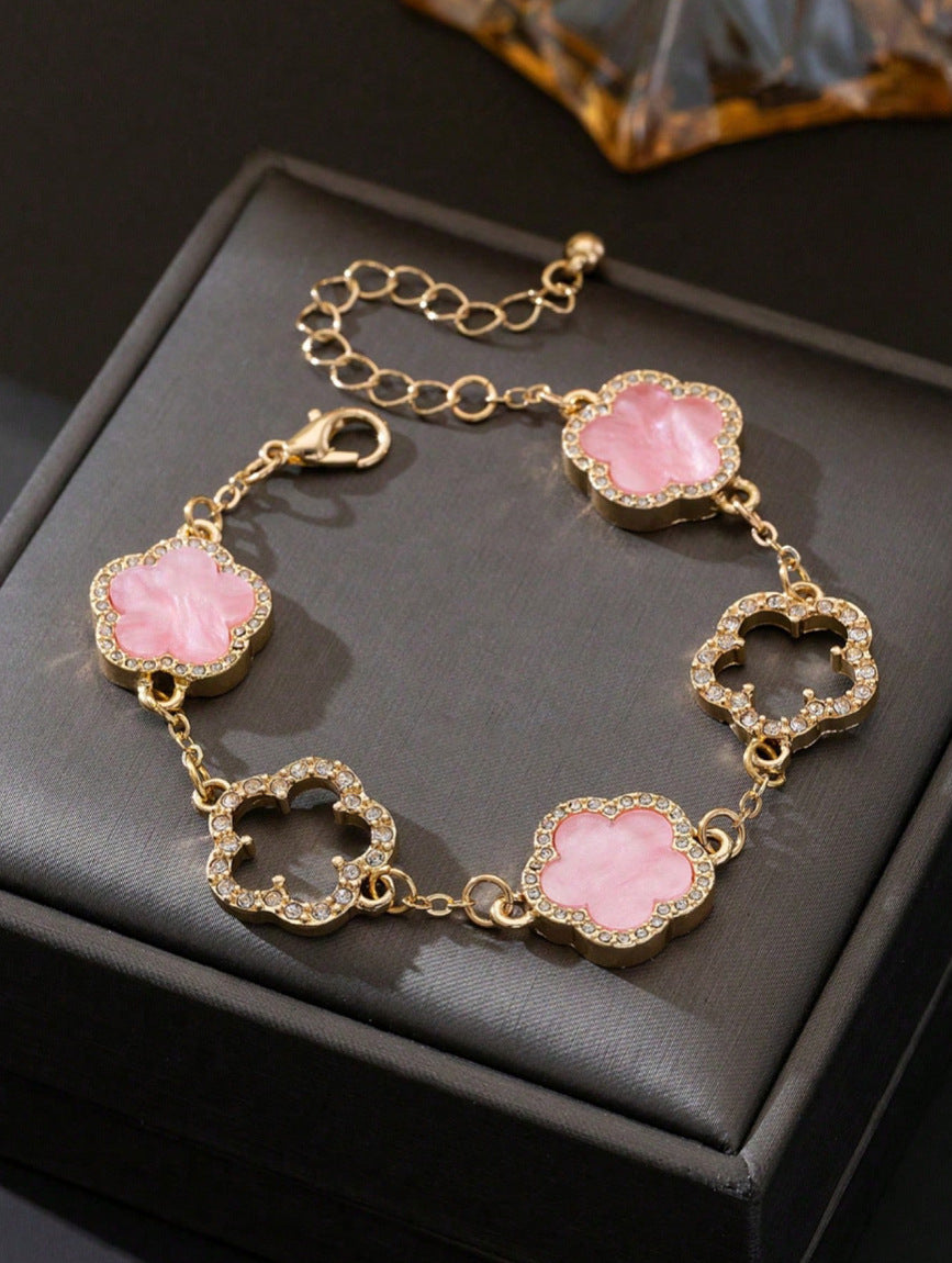 Lucky Five-leaf Flower Affordable Luxury Fashion High-grade Pork Bracelets