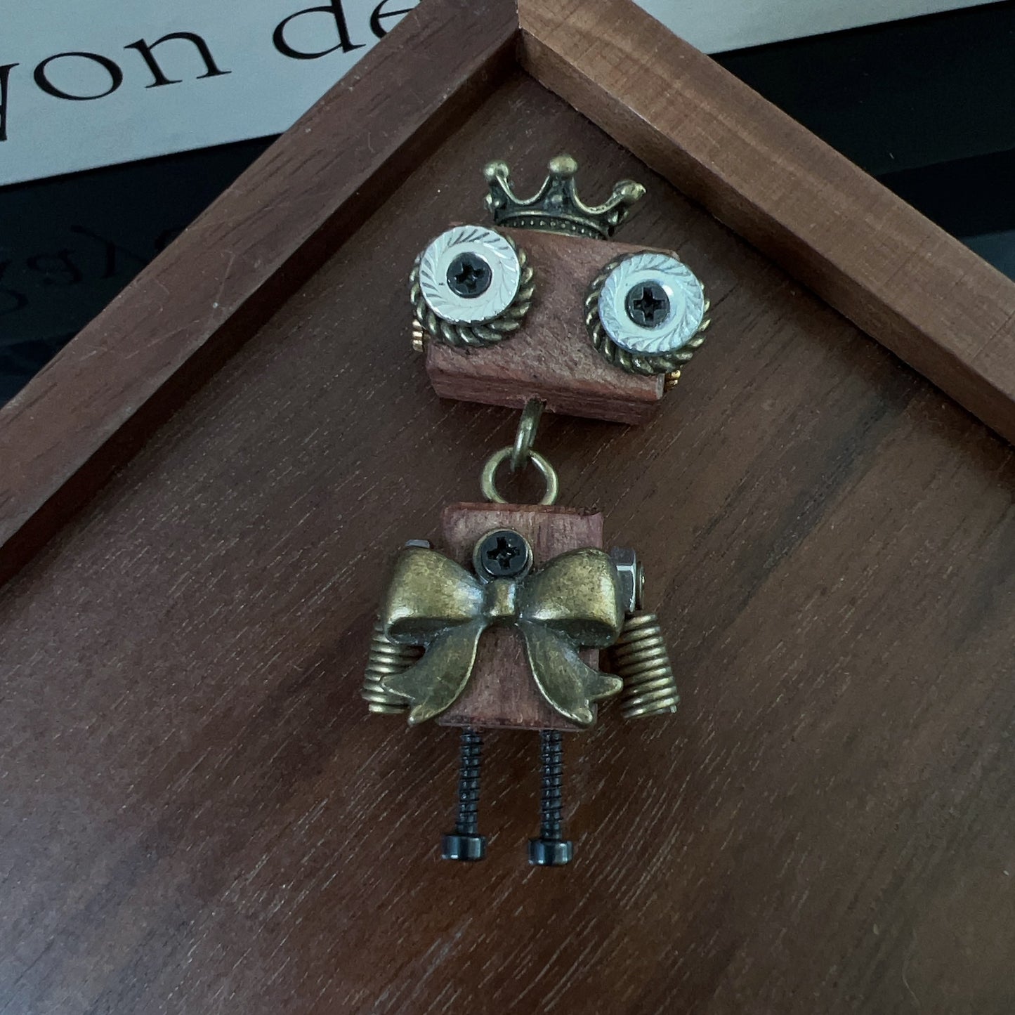 Style Wood Robot Birthday Present Cute Car Pendants