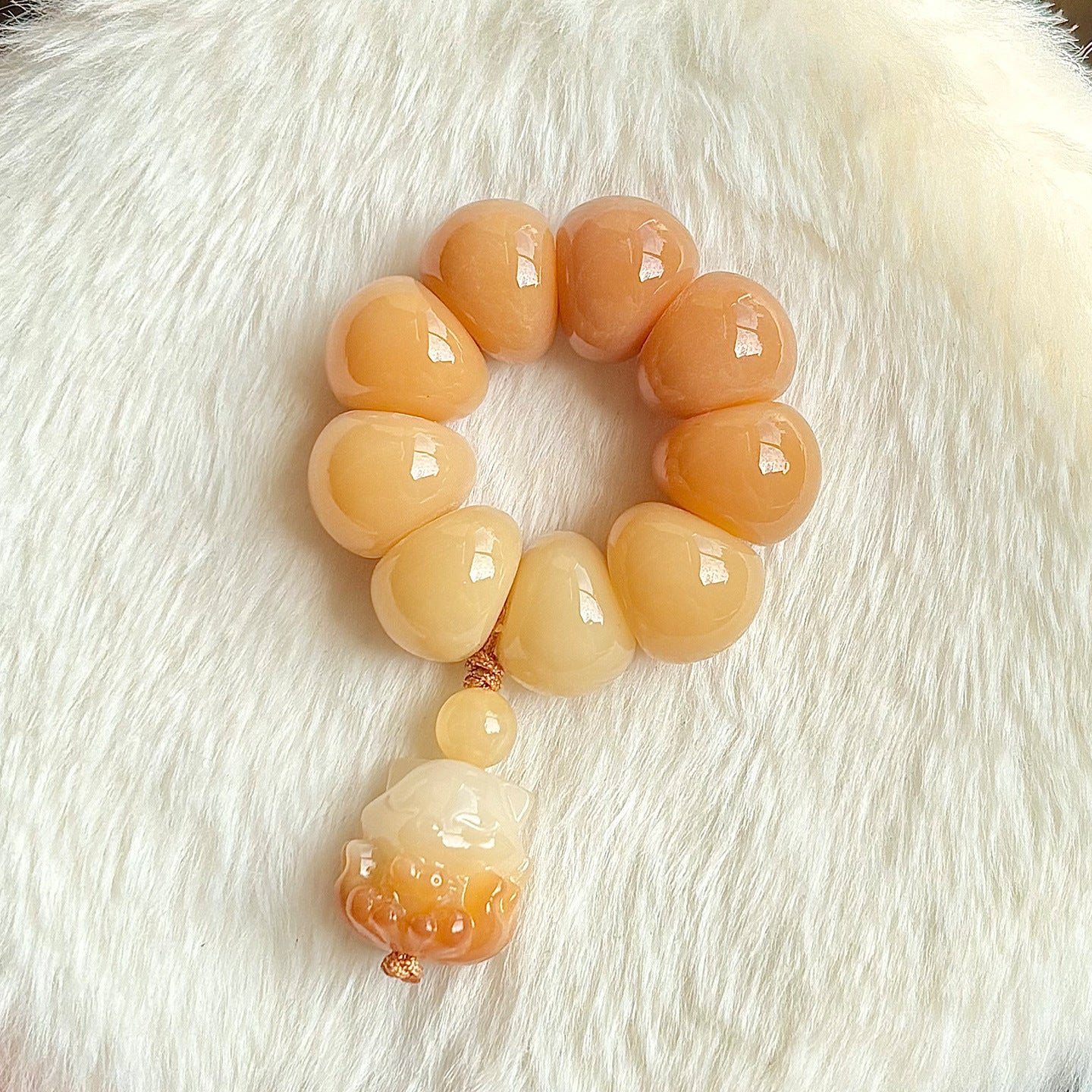 Garlic Cloves Large Intestine Bodhi Hand Toy Pliable Temperament Crafts Bracelet