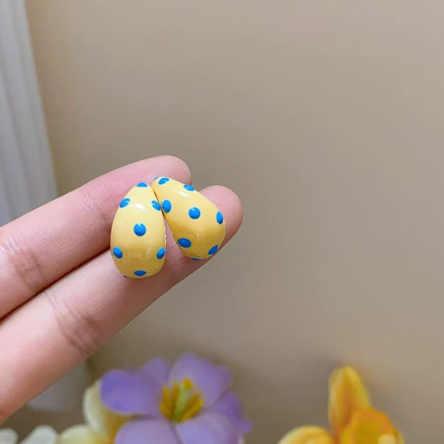 Polka-dot Lined Sier Bean-shaped Niche Sweet Earrings