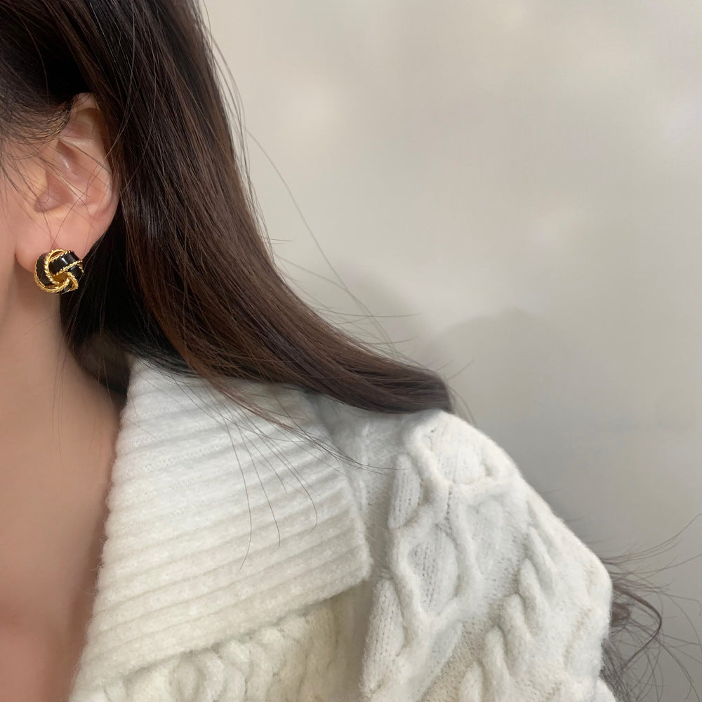 French Retro Truelove Knot Light Luxury High Sense Design Earrings