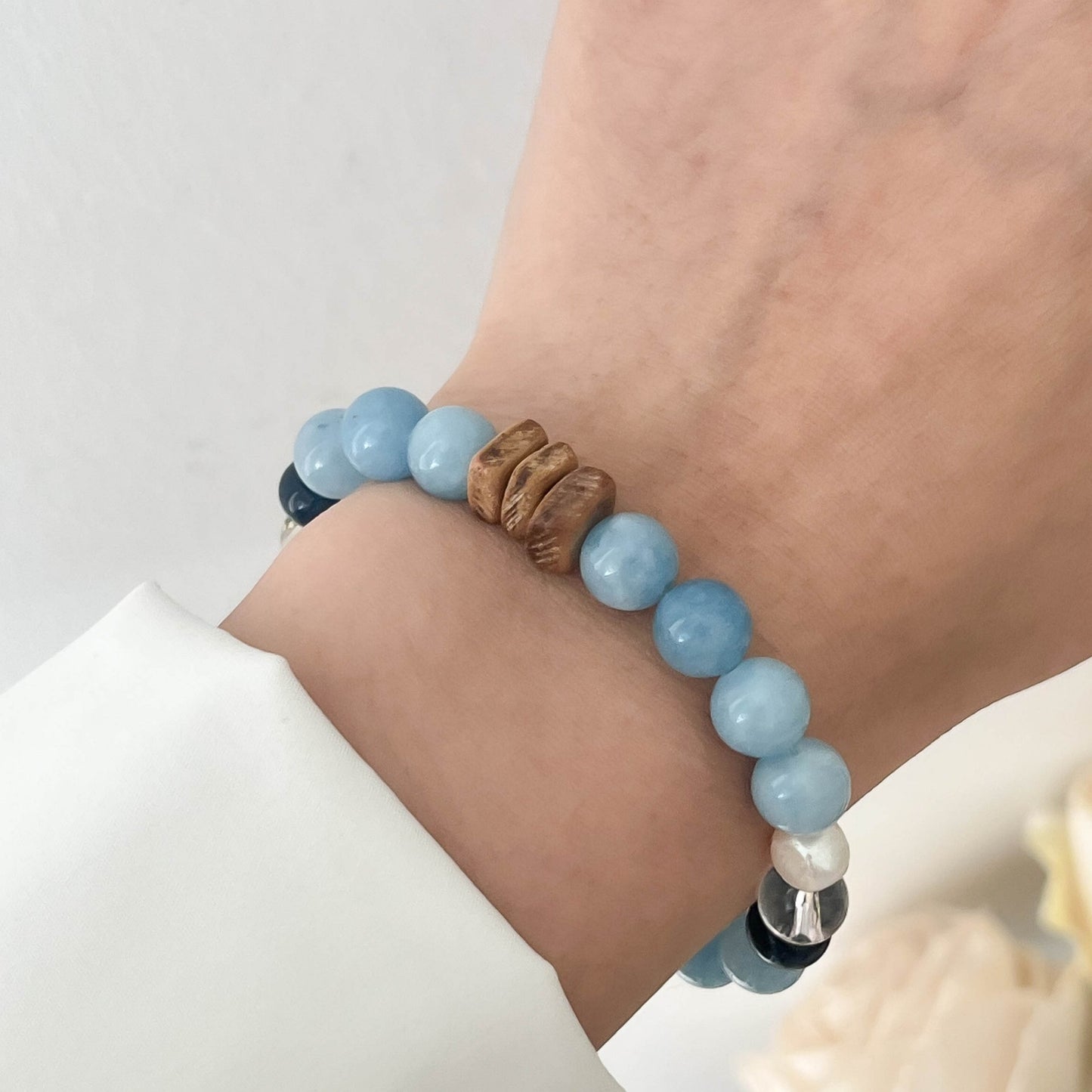 Women's Fashion Crystal Aquamarine Natural Stone Niche Bracelets