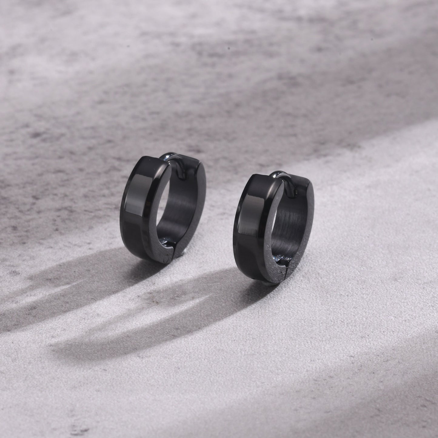 Men's Water Jewellery Stainless Steel Glossy Ear Black Single Rings