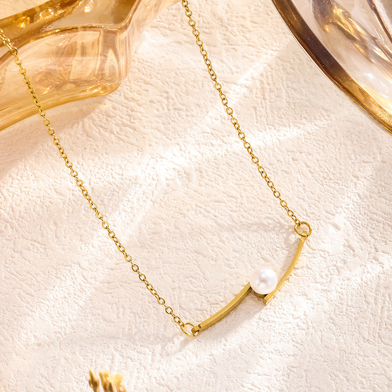 Women's Clavicle Chain Light Luxury Minority Titanium Necklaces