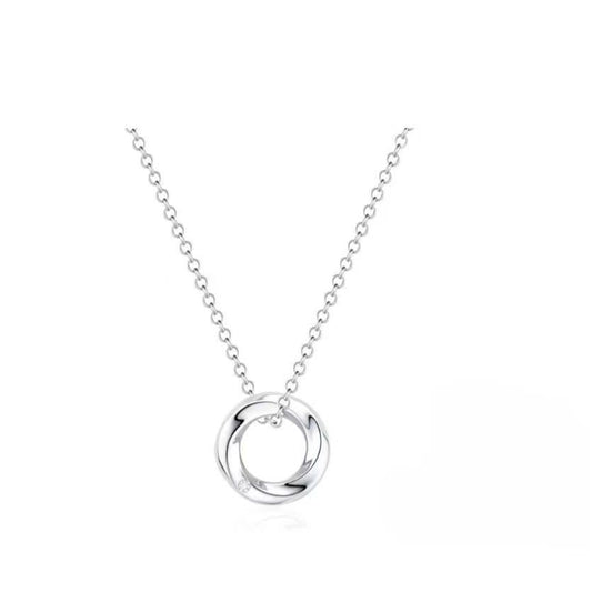 White Copper Material With Three-second Heart Pendants