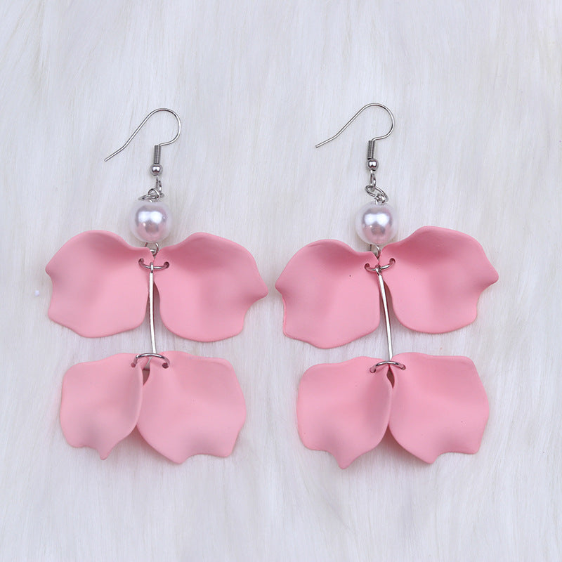 Women's Bohemian Style Pearl Petal Long Acrylic Earrings