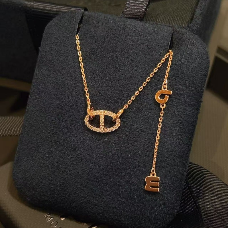 Pig Nose Shining Diamond Inlaid Clavicle Necklace